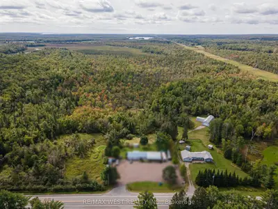 7621 Hwy 35, Kawartha Lakes, On K0m 2l0