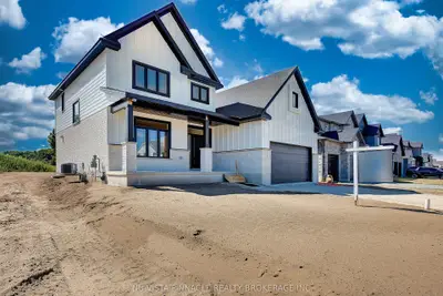 77 Basil Crescent, Middlesex Centre, On N0m 2a0