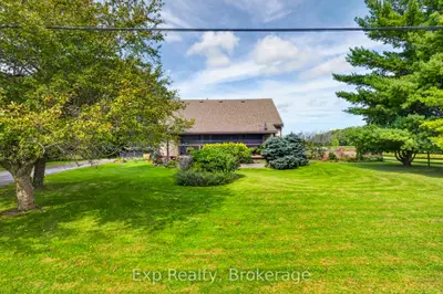 257 Elmbrook Road, Prince Edward County, On K0k 2t0