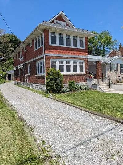 5161-5163 River Road, Niagara Falls, On L2e 3g8