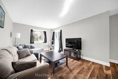 250 Brittany Drive 318, Manor Park - Cardinal Glen And Area, On K1k 4m1