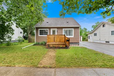 3 OSBORNE Street, Fort Erie, ON L2A 3X8