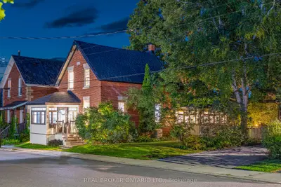 74 Herriott Street, Carleton Place, On K7c 2a7