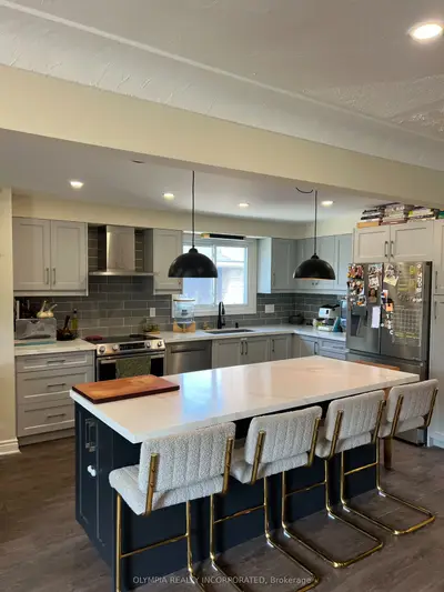 8045 Thorton Street, Niagara Falls, On L2h 2c2