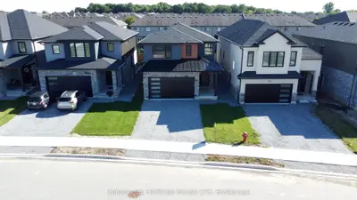 8890 Angie Drive, Niagara Falls, On L2h 3w8