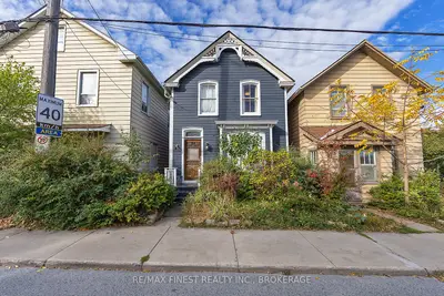 202 Montreal Street, Kingston, On K7k 3g4