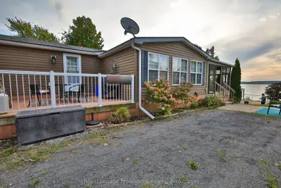 486 Cty Rd 18- 50 Cherry Beach Lane, Prince Edward County, On K0k 2t0