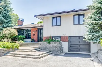 2678 ULSTER Crescent, Billings Bridge - Riverside Park and Area, ON K1V 8J6