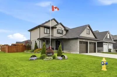 12 Glenwood Street, St. Thomas, On N5r 0g9