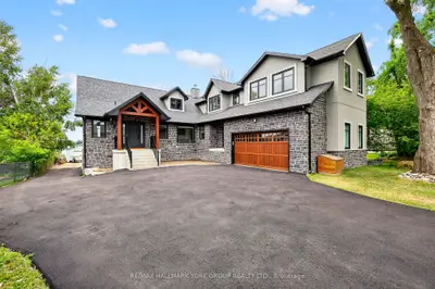 10 Grills Road, Kawartha Lakes, On K0m 2c0