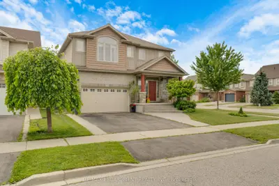 83 Frankfurt Street, Kitchener, On N2r 1t8