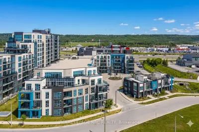 10 Concord Place 412, Grimsby, On L3m 0g6