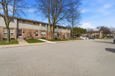 75 Ansondale Road 65, London South, On N6c 5w5