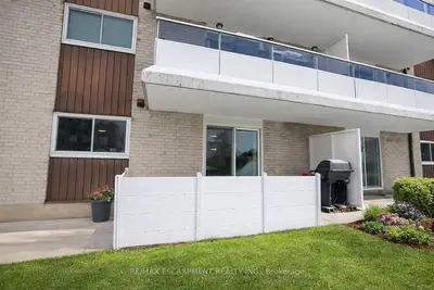 71 Vanier Drive 110, Kitchener, On N2c 1j4