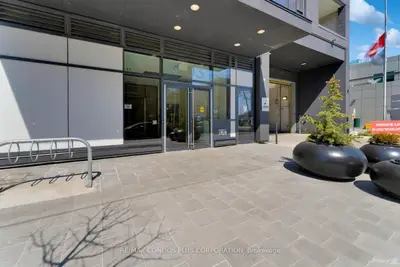 203 Catherine Street W 805, Ottawa Centre, On K2p 1c3