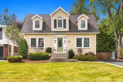 40 Valleyview Drive, Hamilton, On L9g 2a5
