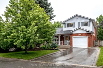 4507 Ivy Gardens Crescent, Lincoln, On L3j 0b1
