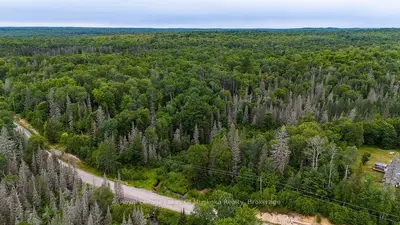 286 HALLS Road E, Magnetawan, ON P0A 1Z0