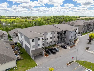 377 Solstice Crescent 204, Russell, On K0a 1w1