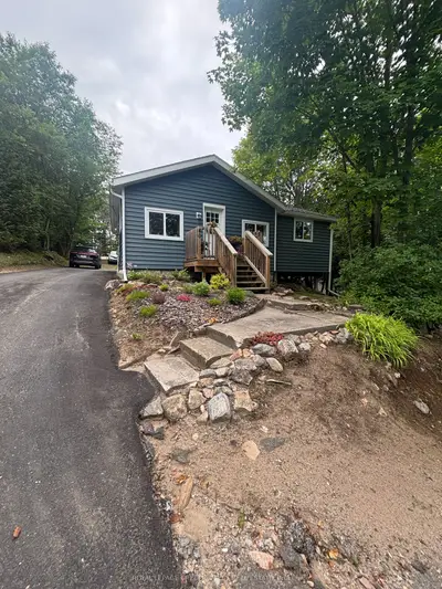 40 Cleak Avenue N, Bancroft, On K0l 1c0