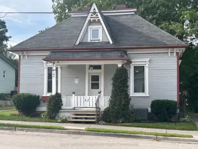 32 Rattenbury Street W, Central Huron, On N0m 1l0