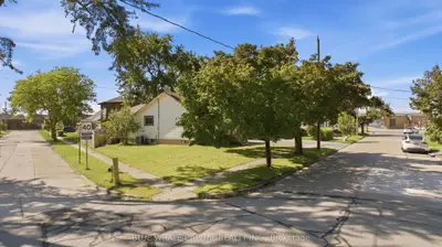 71 Plymouth Avenue, St. Catharines, On L2r 2y5