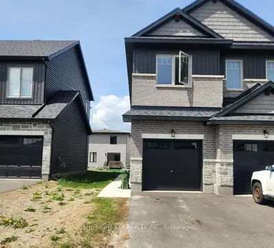 32 Dun Skipper Drive, Blossom Park - Airport And Area, On K1x 0j3