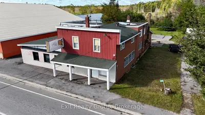 12268 Highway 41, Addington Highlands, On K0h 2g0