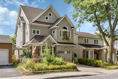 3146 Dumaurier Avenue, Britannia Heights - Queensway Terrace N And Area, On K2b 8r1