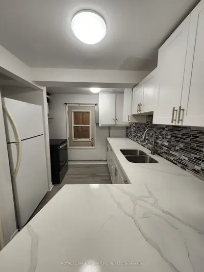 521 Havelock Drive, Waterloo, On N2l 4n8