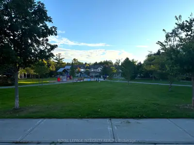 786 Maloja Way, Stittsville - Munster - Richmond, On K2s 0v5