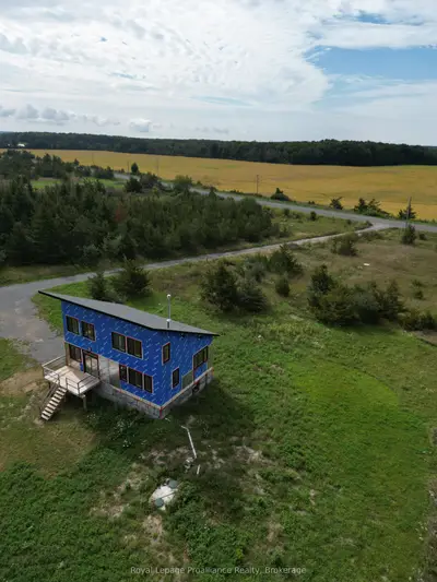 2034 County Road 5 Road, Prince Edward County, On K0k 2t0