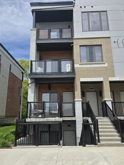 25 Isherwood Avenue E 13, Cambridge, On N1r 0e2