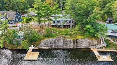 5 Pinetree Road, Gravenhurst, On P1p 0e2