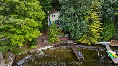 638 Derbyshire Point Lane, Athens, On K0e 1b0