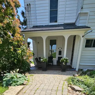 19-21 Pine Street, Brockville, On K6v 1e9