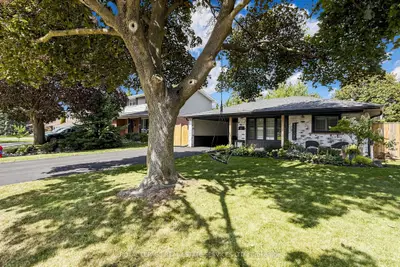 83 Delmar Drive, Hamilton, On L9c 1j5