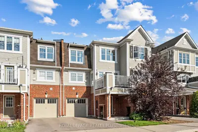 143 Ridge Road 51, Cambridge, On N3e 0e1