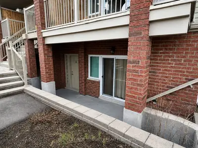 173 CRESTWAY Drive A, Barrhaven, ON K2G 7C8
