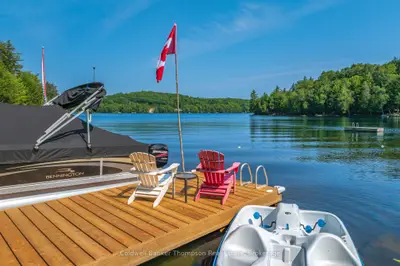 527 Harp Lake Road, Huntsville, On P1h 2j6