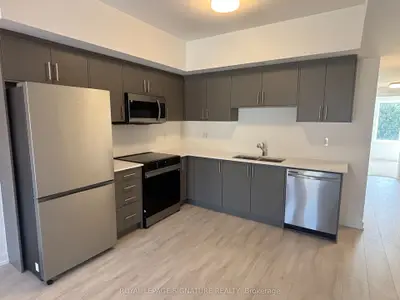 42 Lowes Road W 24, Guelph, On N1g 4x2
