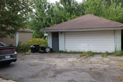 4911 Maple Street, Niagara Falls, On L2e 2m6