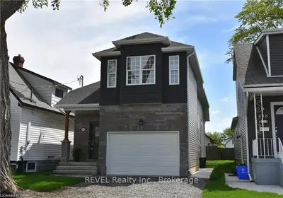 438 Mcalpine Avenue N, Welland, On L3b 1t3