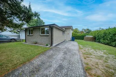 727 Johnston Crescent, Kincardine, On N2z 1s5