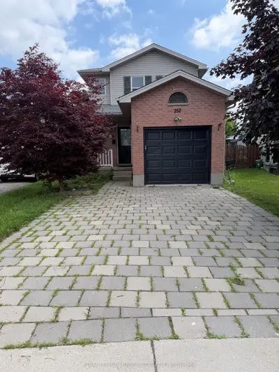252 SIMPSON Crescent, London East, ON N5V 5E1