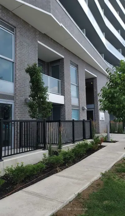 2782 Barton Street E 107, Hamilton, On L8e 2j8