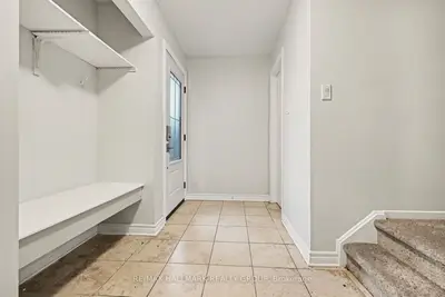 6 Wolfgang Drive, Barrhaven, On K2j 1t1