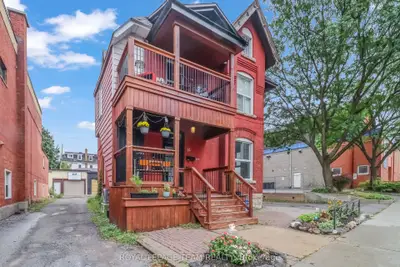 11 Fairmount Avenue 1, West Centre Town, On K1y 1x4