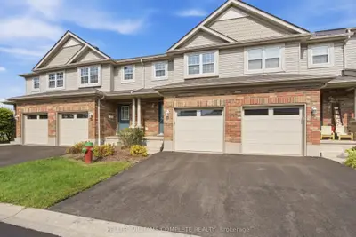 30 Imperial Road S 3, Guelph, On N1k 1y5
