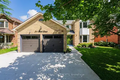 31 Stock Court, Cambridge, On N3c 3r4